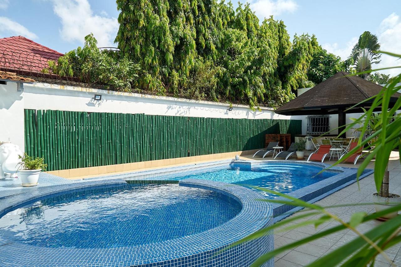 Seddo Guest House Abidjan Exteriör bild